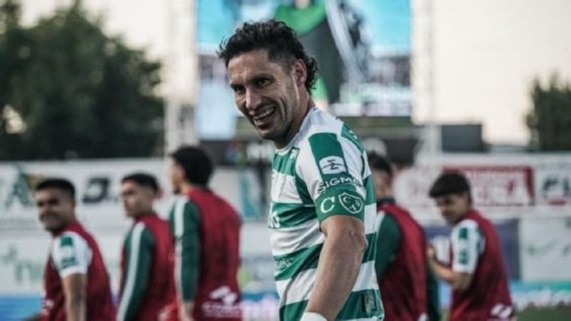 Sarmiento venció a Instituto y aseguró la permanencia