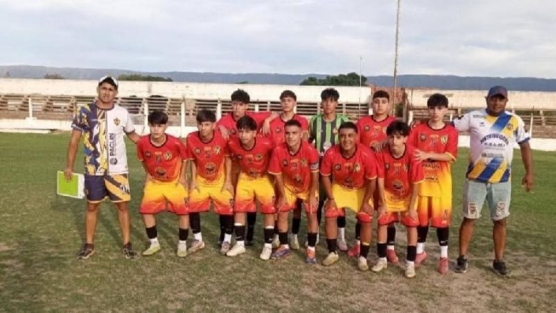 La Merced (2) y Defensores, primeros campeones