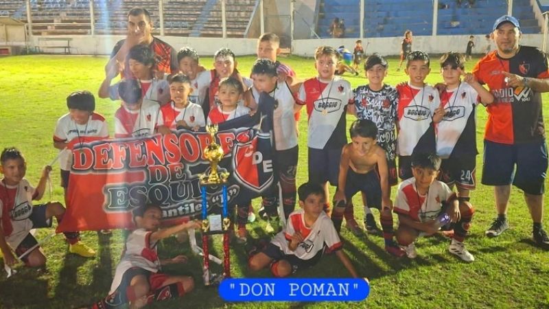 La Merced (2) y Defensores, primeros campeones