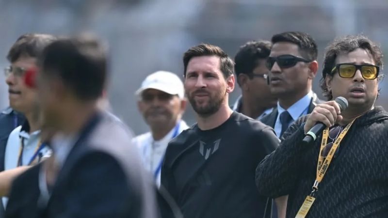 Caos y escándalo en India por la visita de Messi