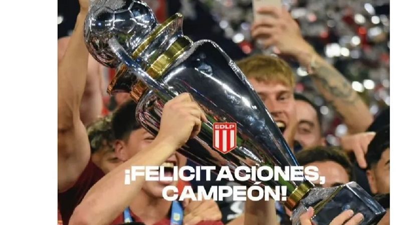 Domínguez ni miró a Tapia en la premiación