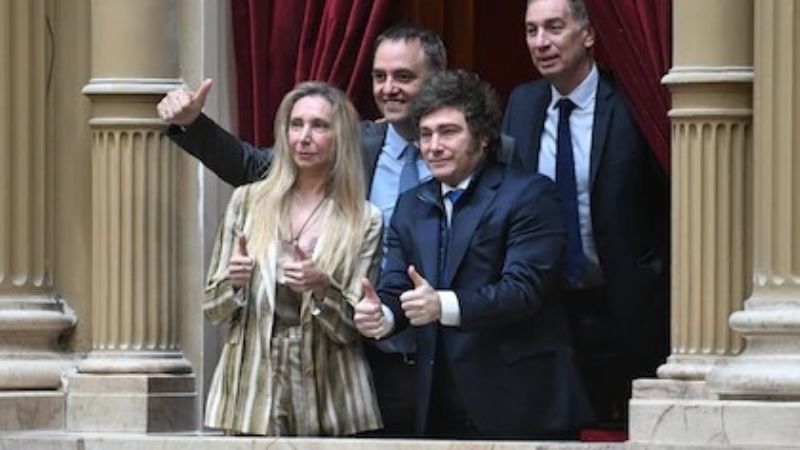 Reformas: el Gobierno ya les reparte fondos a las provincias y se prepara para una batalla dura en el Congreso