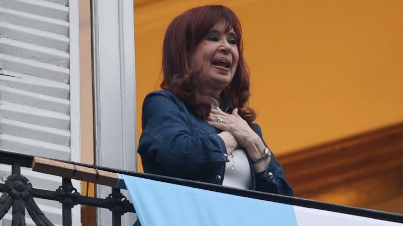 Cristina Fernández vuelve a la actividad política y el kirchnerismo iniciará una campaña por su liberación