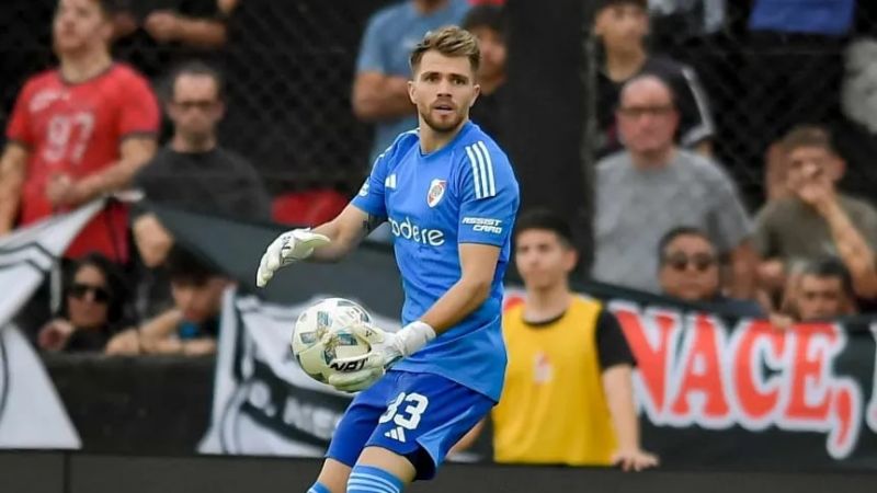 Centurión sería el suplente de Armani