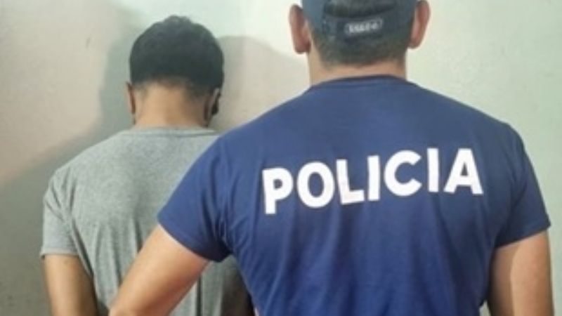 Preso por robar un tablero de dibujo técnico