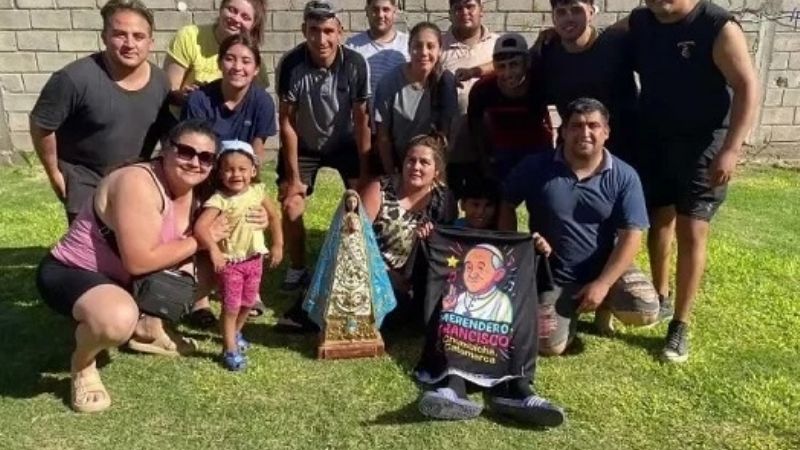 Jóvenes y el Servicio Penitenciario solidarios en Nochebuena y Navidad