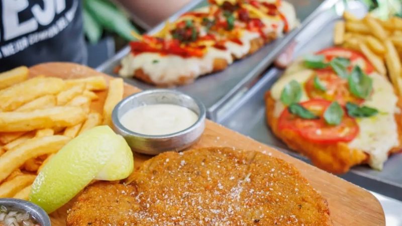¿Cuáles son los platos más pedidos por delivery en la región?