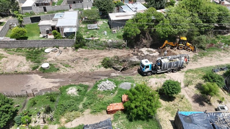 Falta de agua y baja presión en Valle Chico por la rotura de un caño