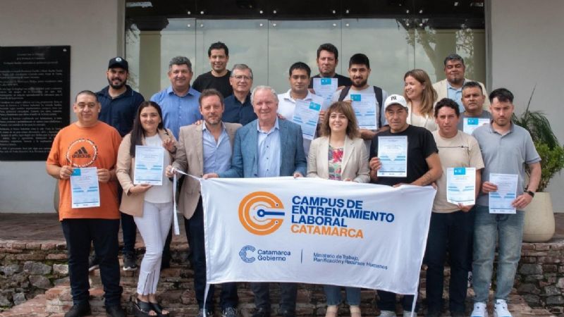 Recibieron sus certificados los nuevos egresados del Campus de Entrenamiento Laboral