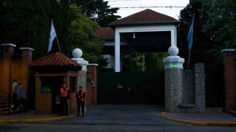 Milei recibirá el Año Nuevo en Olivos y celebra la gestión en redes sociales