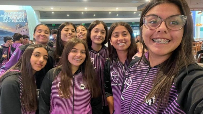 La ambateña Jazmin Molina rumbo A España