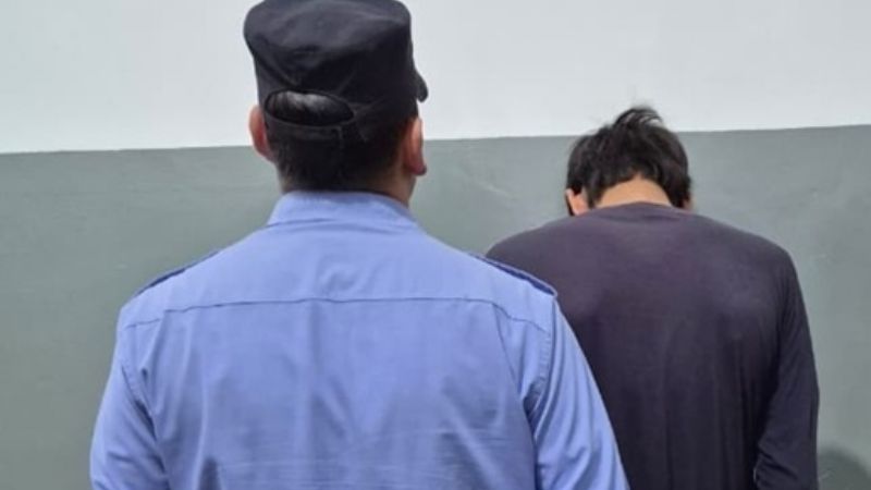 Joven de 19 años golpeó a su novia de 18, que terminó en el hospital