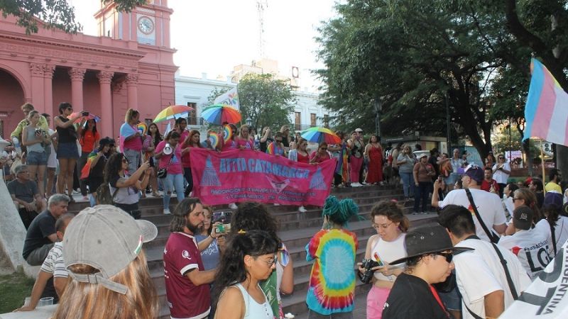 Catamarca marchó contra el discurso homofóbico y las políticas de Milei