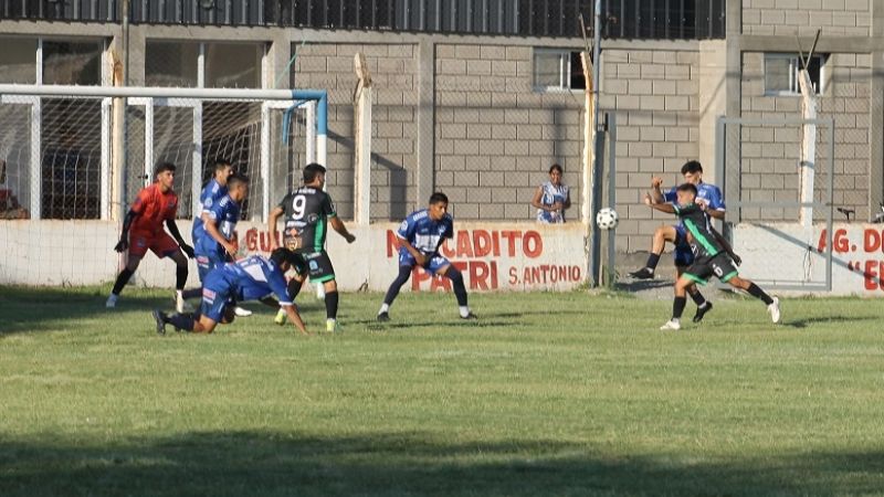 Los Sureños venció 2-0 a Sumalao, por el Provincial