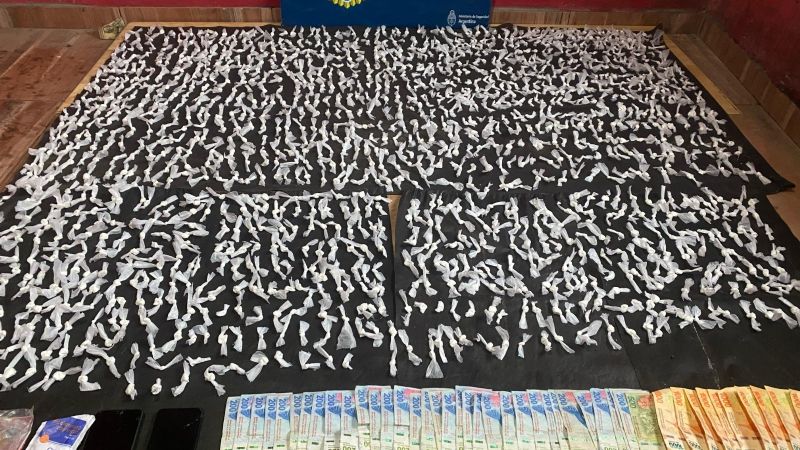 Operativos antinarcos: cinco detenidos y gran incautación de drogas