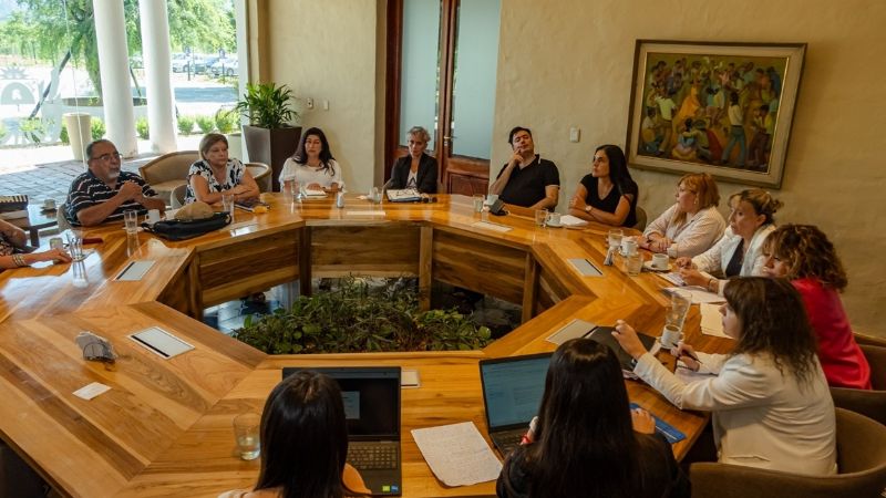 Parcial aceptación al acuerdo salarial docente