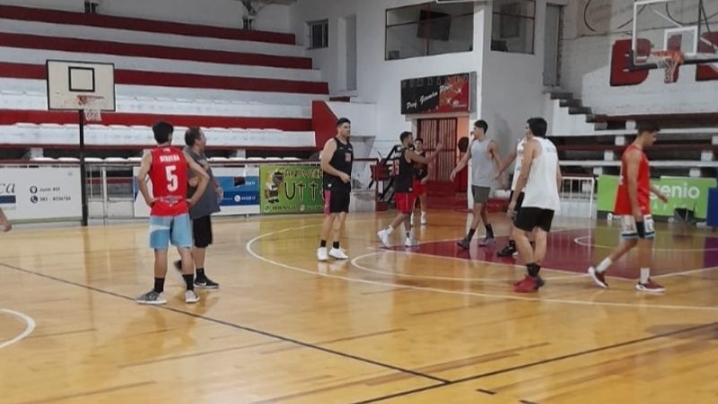 Red Star juega un amistoso ante Facundo