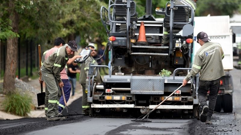 Saadi supervisó obras en el barrio La Cruz Negra