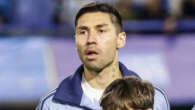 Montiel se desgarró y será baja en la Selección