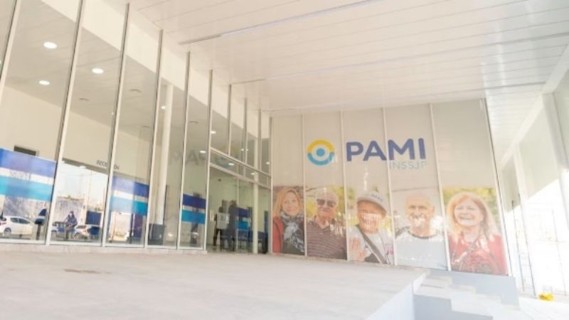 Denuncian un escándalo de sobreprecios millonarios en el PAMI