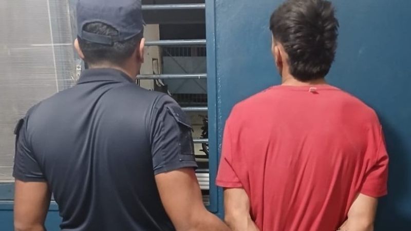 Intentó sustraer una motocicleta