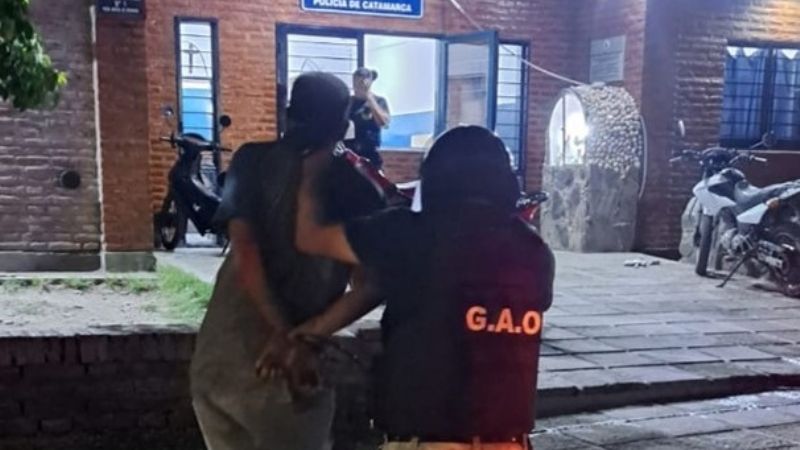 Estafaron a un cadete y quedaron presos