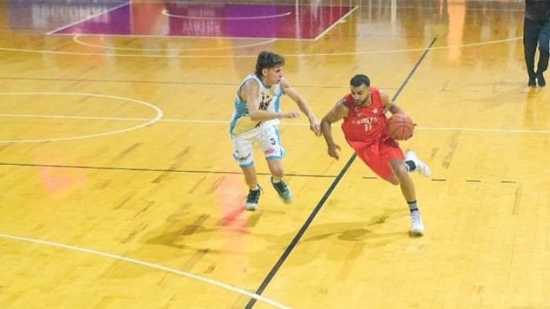 Red Star se quedó con el clásico ante Hindú