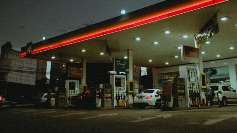 Los mejores descuentos y trucos para pagar menos por el combustible