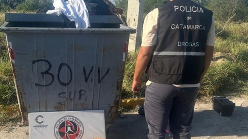 Encuentran 8 kilos marihuana en contenedores de basura