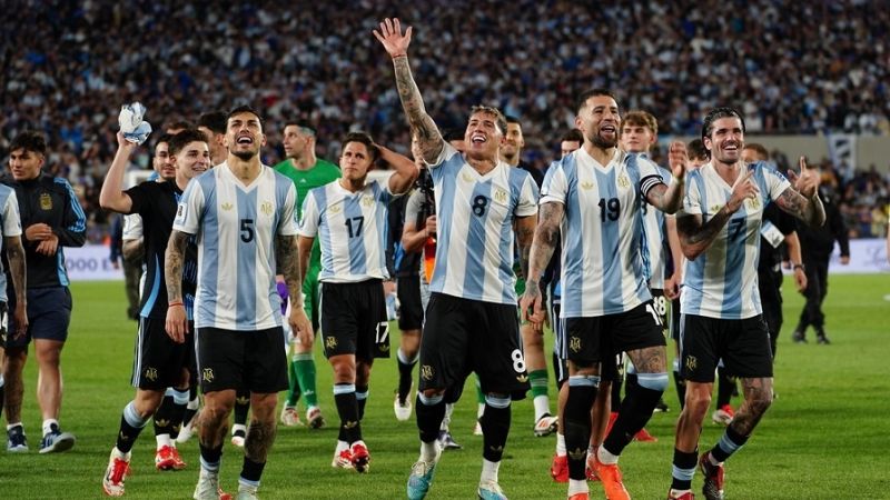 Enzo Fernández, el mejor en una noche de ensueño