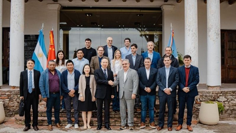 El Embajador chino se interiorizó sobre la producción de fibra de vicuña