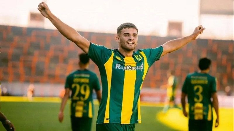 Aldosivi “bajó” a Unión para que lo acompañe en el fondo