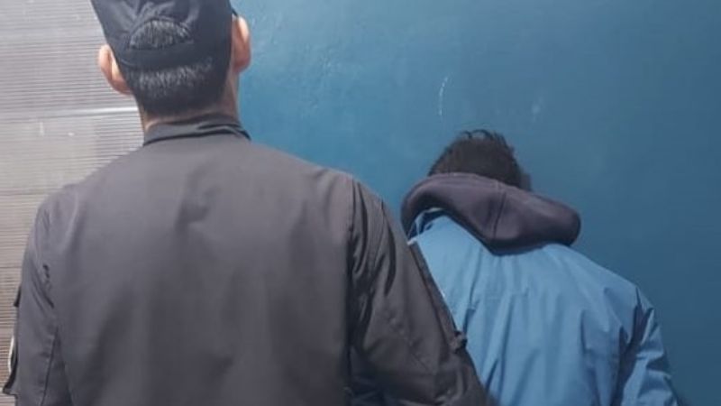 Amenazó de muerte y con prender fuego a la vivienda