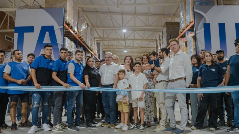 Tauil inaugura nuevo centro logístico y crea 90 empleos en Catamarca