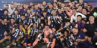 DESPUÉS DE 26 AÑOS, Talleres volvió a festejar un título; bien valen la alegría, la emoción y las lágrimas.
