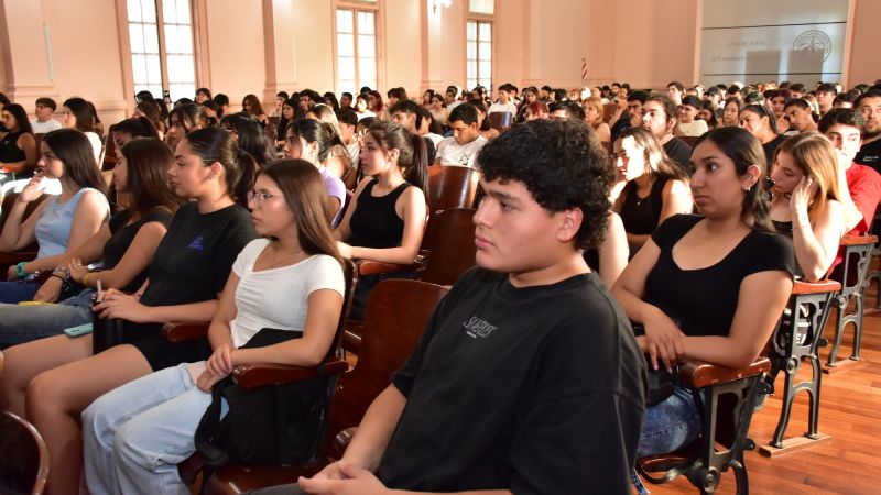 La UNCA dio la bienvenida a ingresantes de la Facultad de Ciencias Económicas