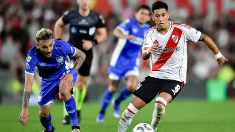 River da la cara en el Monumental ante los tucumanos