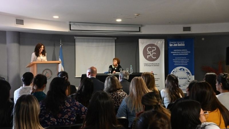 Referente de Nación capacitó a personal de Salud Mental