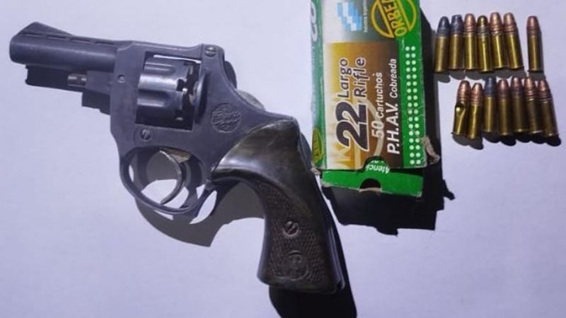 Secuestran un arma de fuego en Capayán