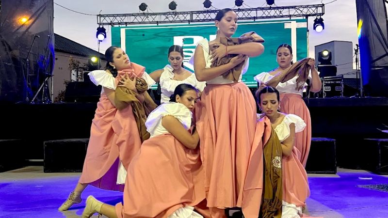 Feria, música, danza, talleres, merienda y peña en Casa de la Puna