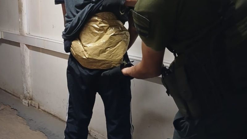 Gendarmería desarticuló red de "mulas" con cocaína
