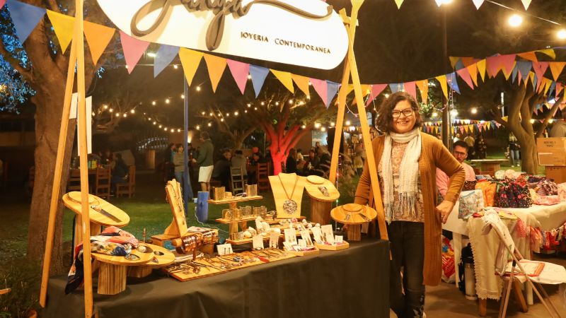 Feriantes conformes con las ventas de Semana Santa