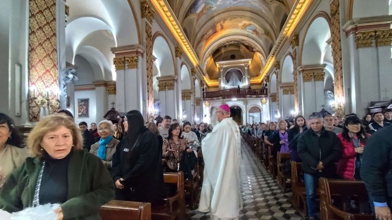 “Jesucristo es la Luz que disipa las tinieblas del  pecado, de la ignorancia y la desesperanza humana”