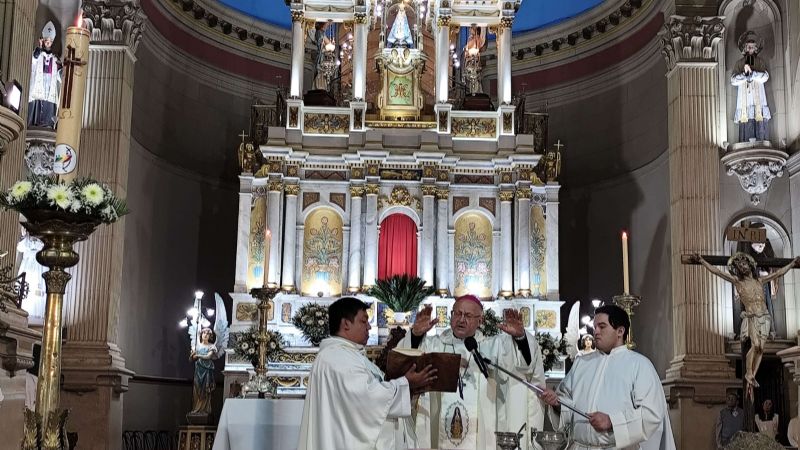 “Jesucristo es la Luz que disipa las tinieblas del  pecado, de la ignorancia y la desesperanza humana”