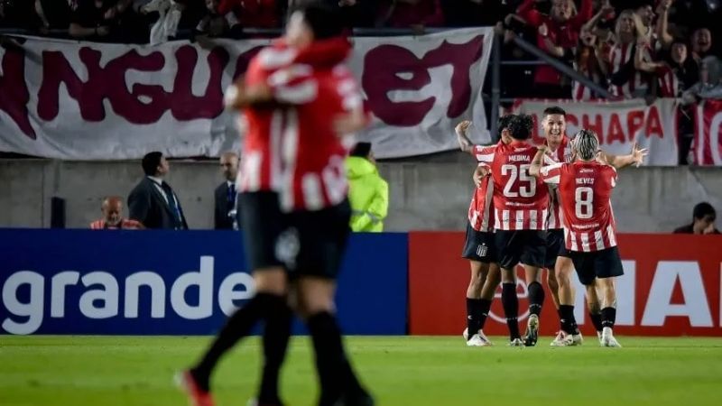 “Bloopper” del arquero de Botafogo y ganó el “Pincha”