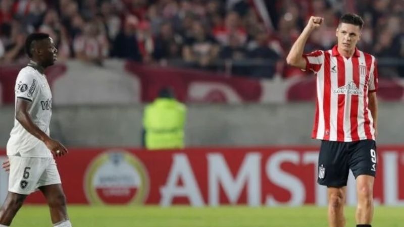 “Bloopper” del arquero de Botafogo y ganó el “Pincha”