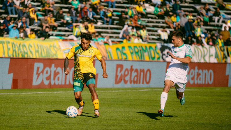 Aldosivi mandó a Banfield al fondo