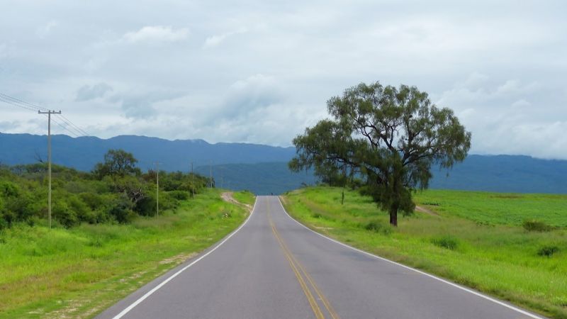 Un hombre fue aprehendido tras agredir a un joven