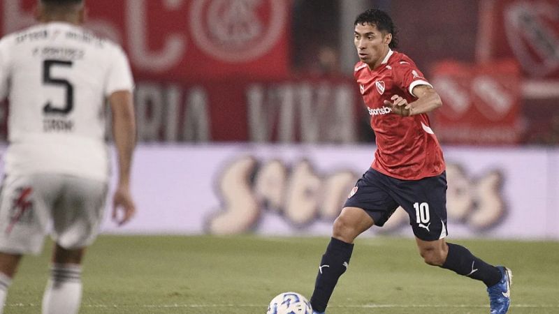 “El Rojo”, escolta de Central; “el Malevo”, adentro