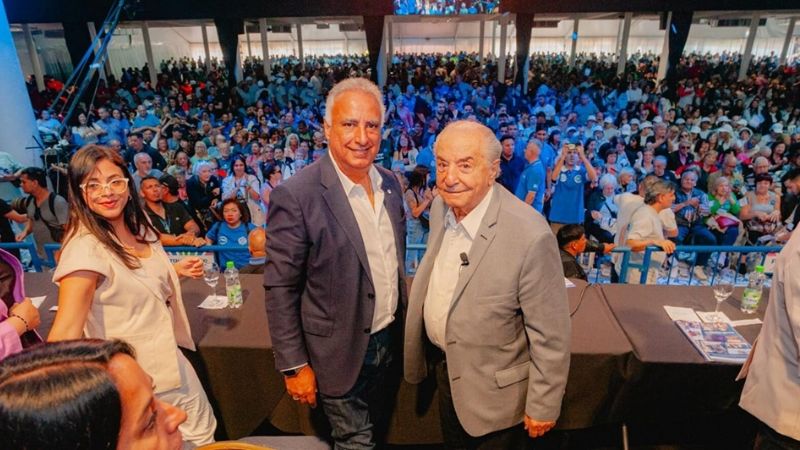 Comercio acordó un aumento trimestral del 5,4% y llevó el salario inicial a $1.123.000